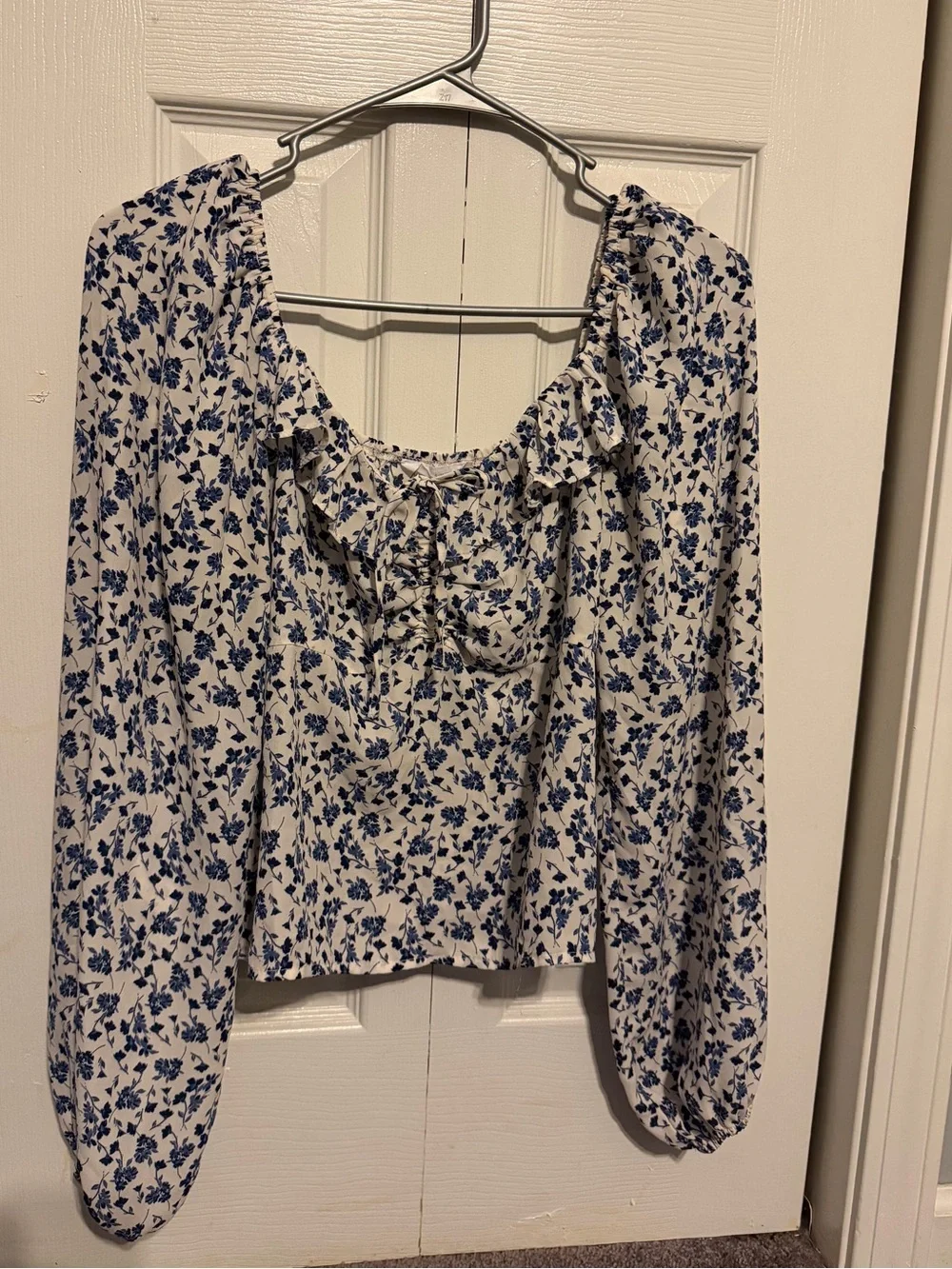 Lush White and Blue Floral Ruffle Peasant Blouse